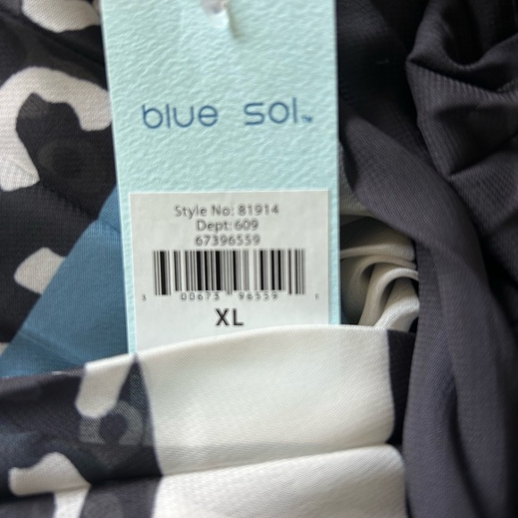 NWT! Blue Sol Womens Black& Blue Mixed Design Lined Accordion Midi Skirt Size XL - Picture 10 of 12